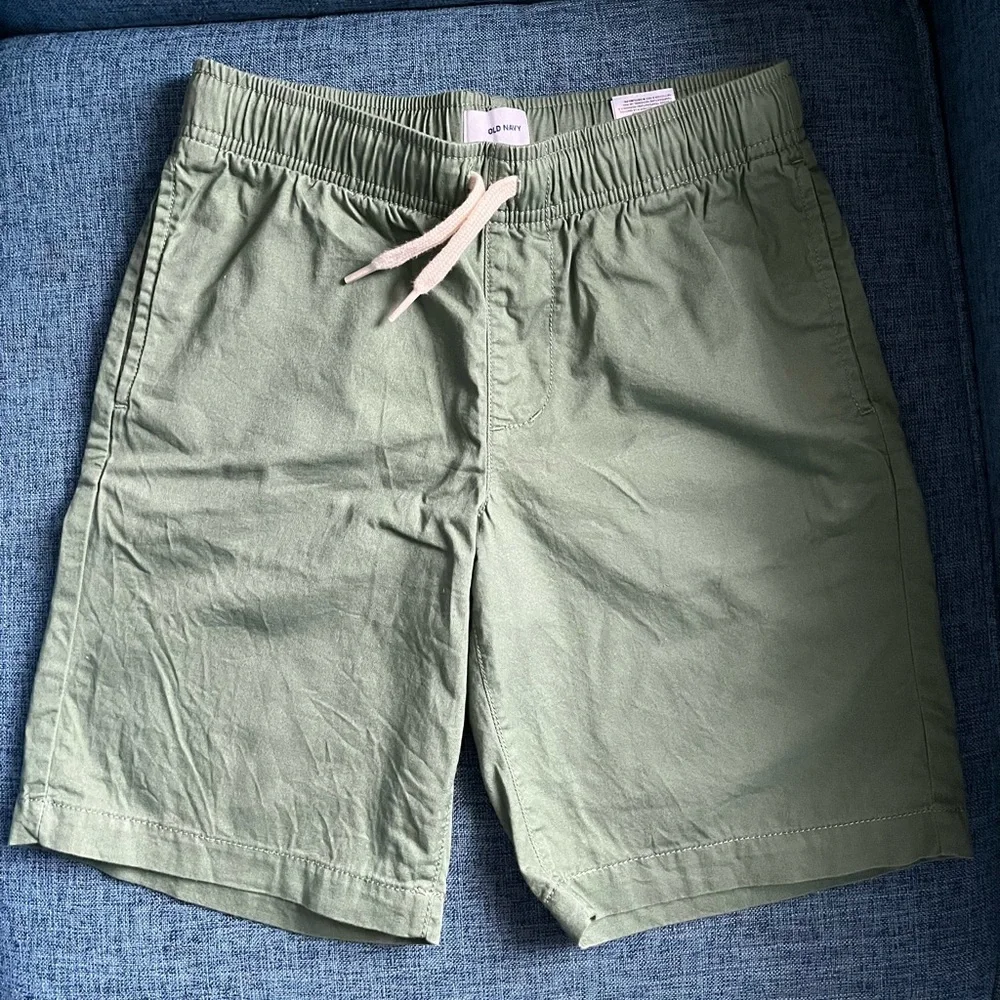 Lot of Old Navy shorts, Light blue, light green, light tan, navy with sharks 8